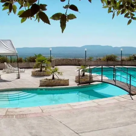 Confortable Avec Terrasse - 5 Pers. - Api-1-52-2012 Camping Les Mages